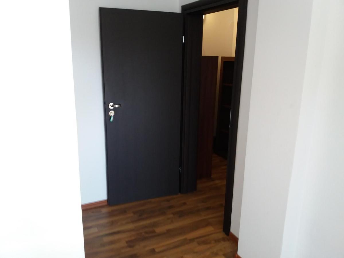 Kamino Mamaia Nord Apartment นาโวดาริ ภายนอก รูปภาพ